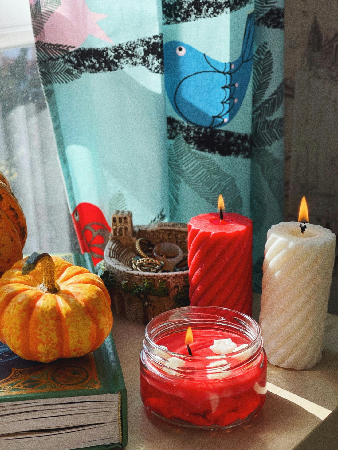 10 Essential Tips for Caring for Your Candle: Maximize Burn Time and Safety